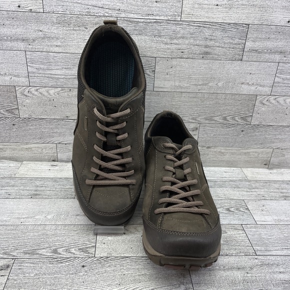 Dansko Shoes - Dansko Paisley Brown Waterproof Hiking Shoes Vibram Sole Women EU 40 US 9.5-10